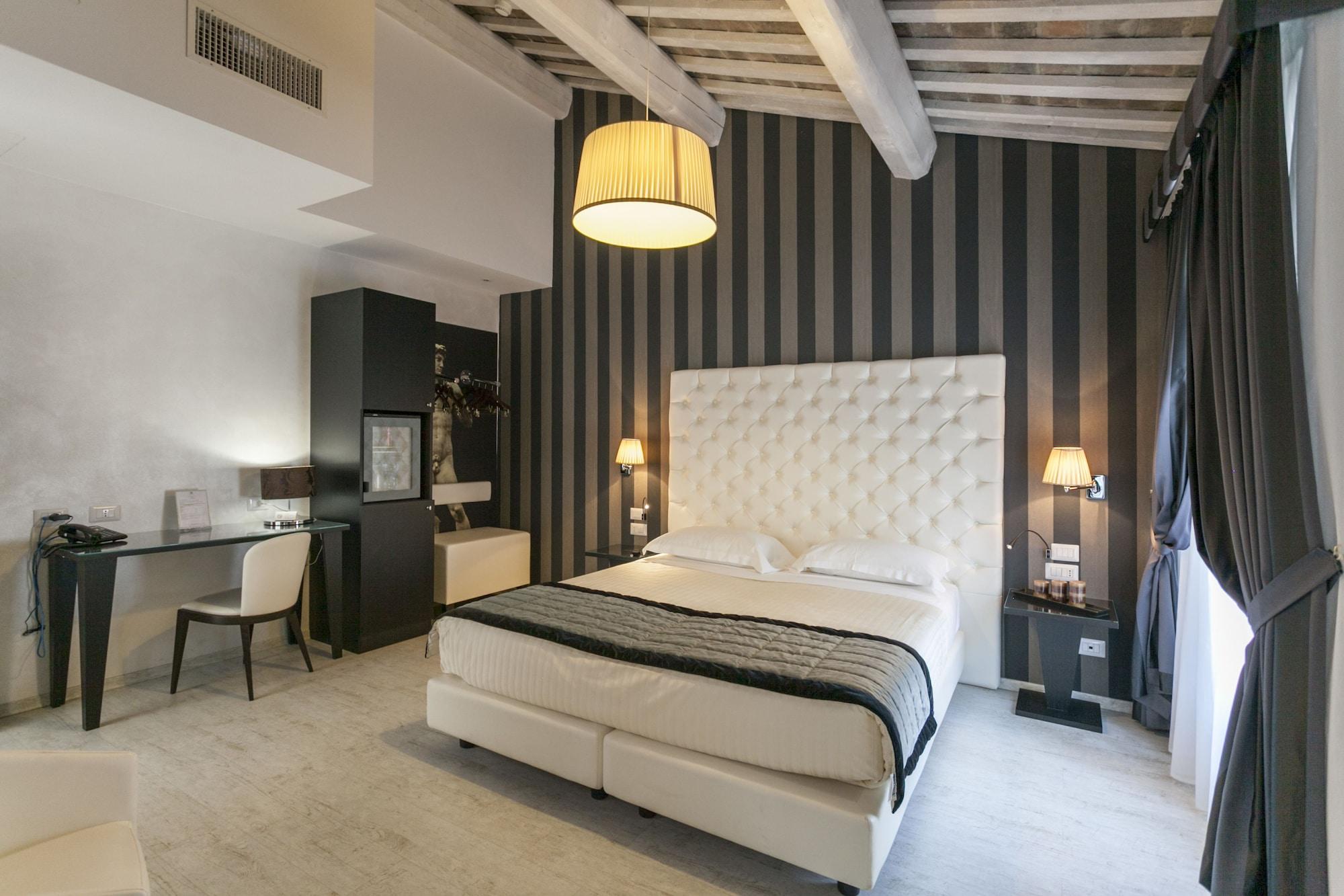 Hotel Nazionale Ferrara Esterno foto