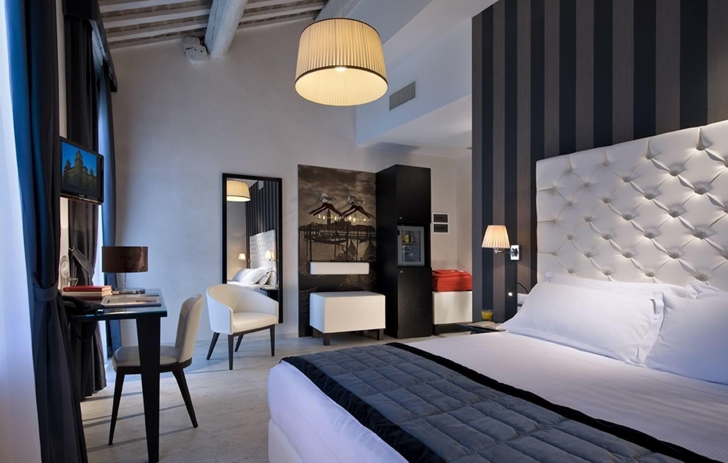 Hotel Nazionale Ferrara Esterno foto