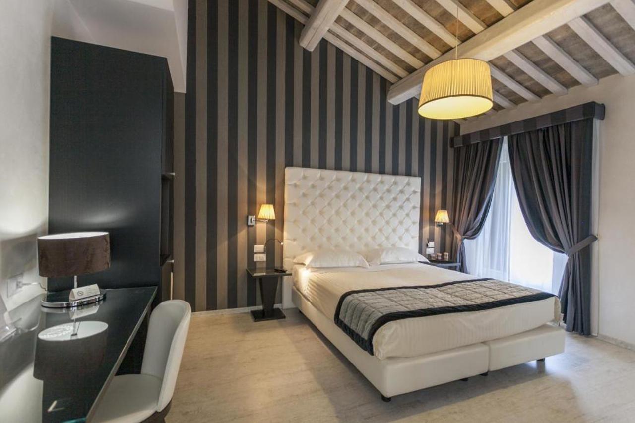 Hotel Nazionale Ferrara Esterno foto