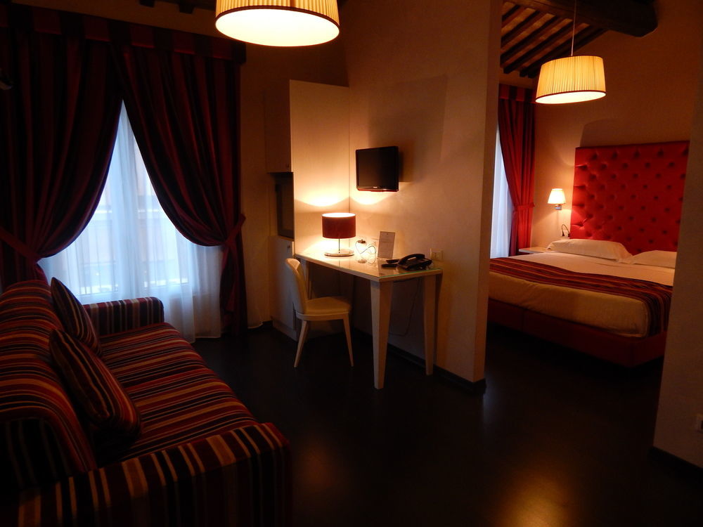 Hotel Nazionale Ferrara Esterno foto